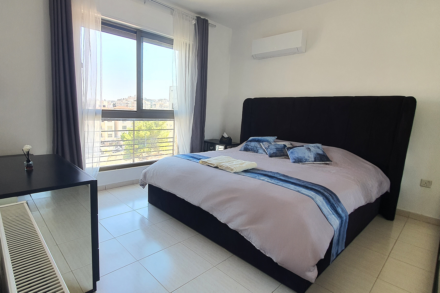 غرفة النوم 1