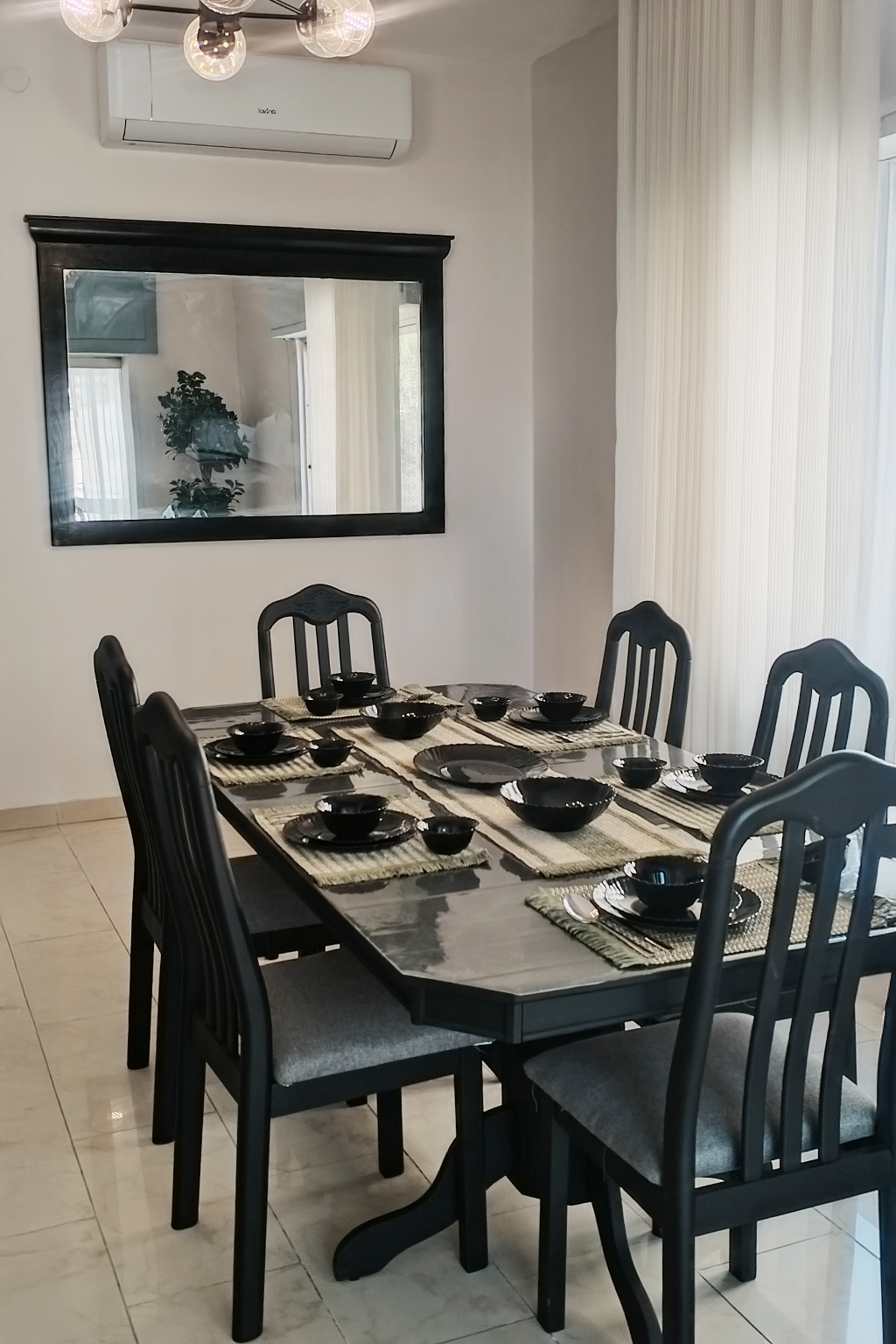 3BR Balcony & Abdoun Bridge - photo 16