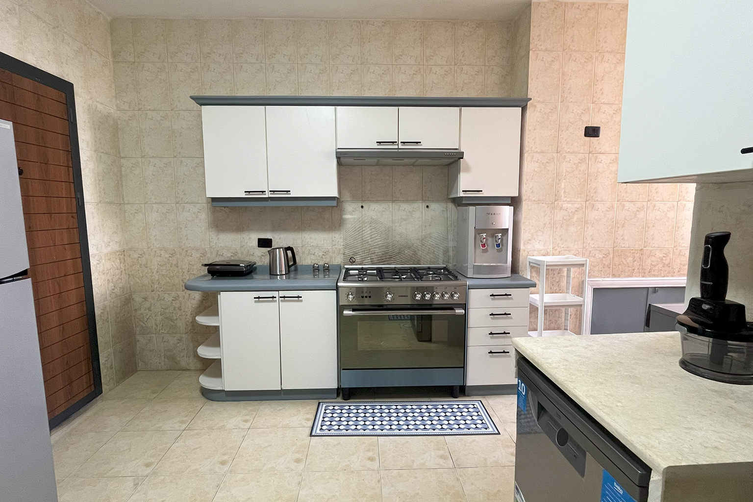 3BR Balcony & Abdoun Bridge - photo 19